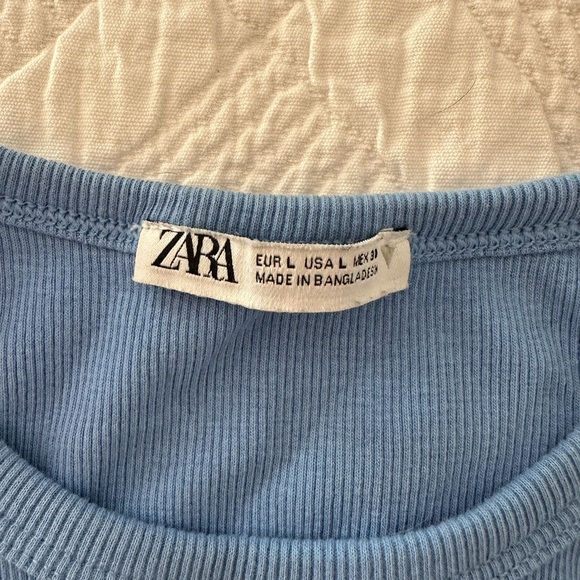 Zara Tank Tops - Picture 2 of 3